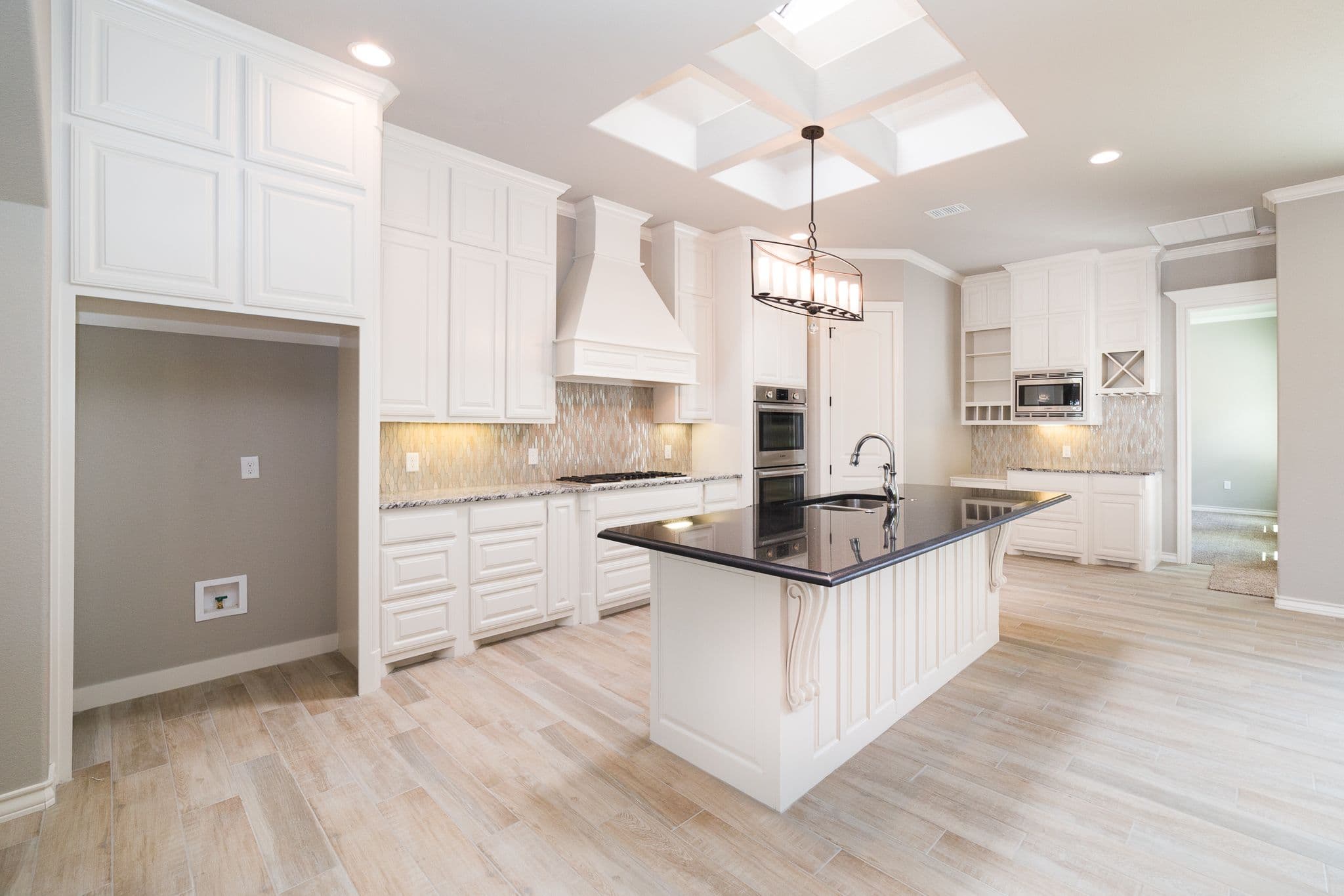 5315 Half Moon Circle - Photo 5