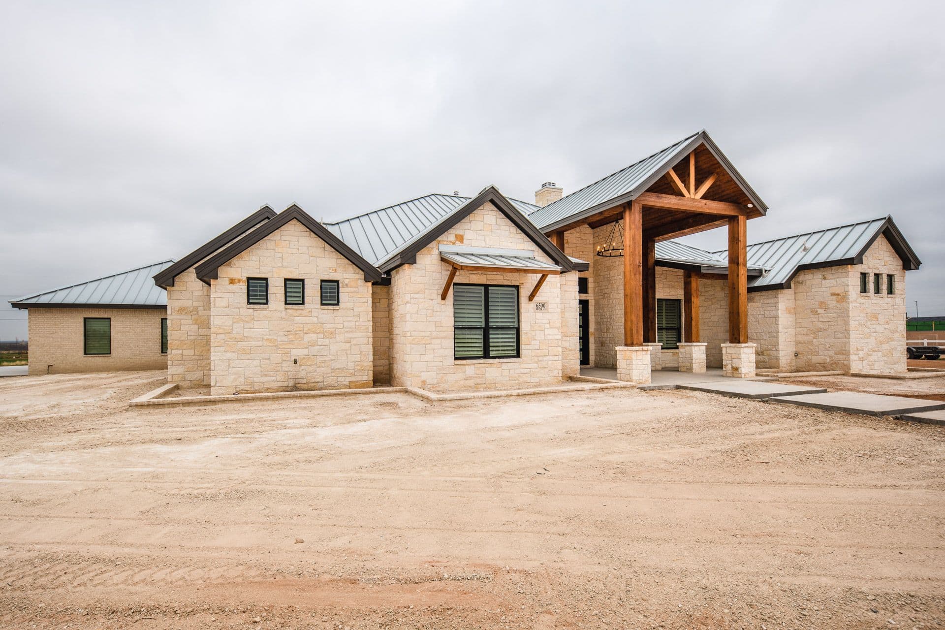 6500 WCR 41 - Photo 2