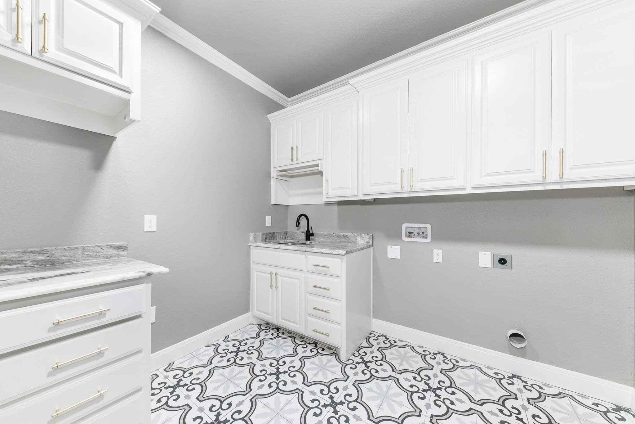 406 Springwood Court - Photo 47