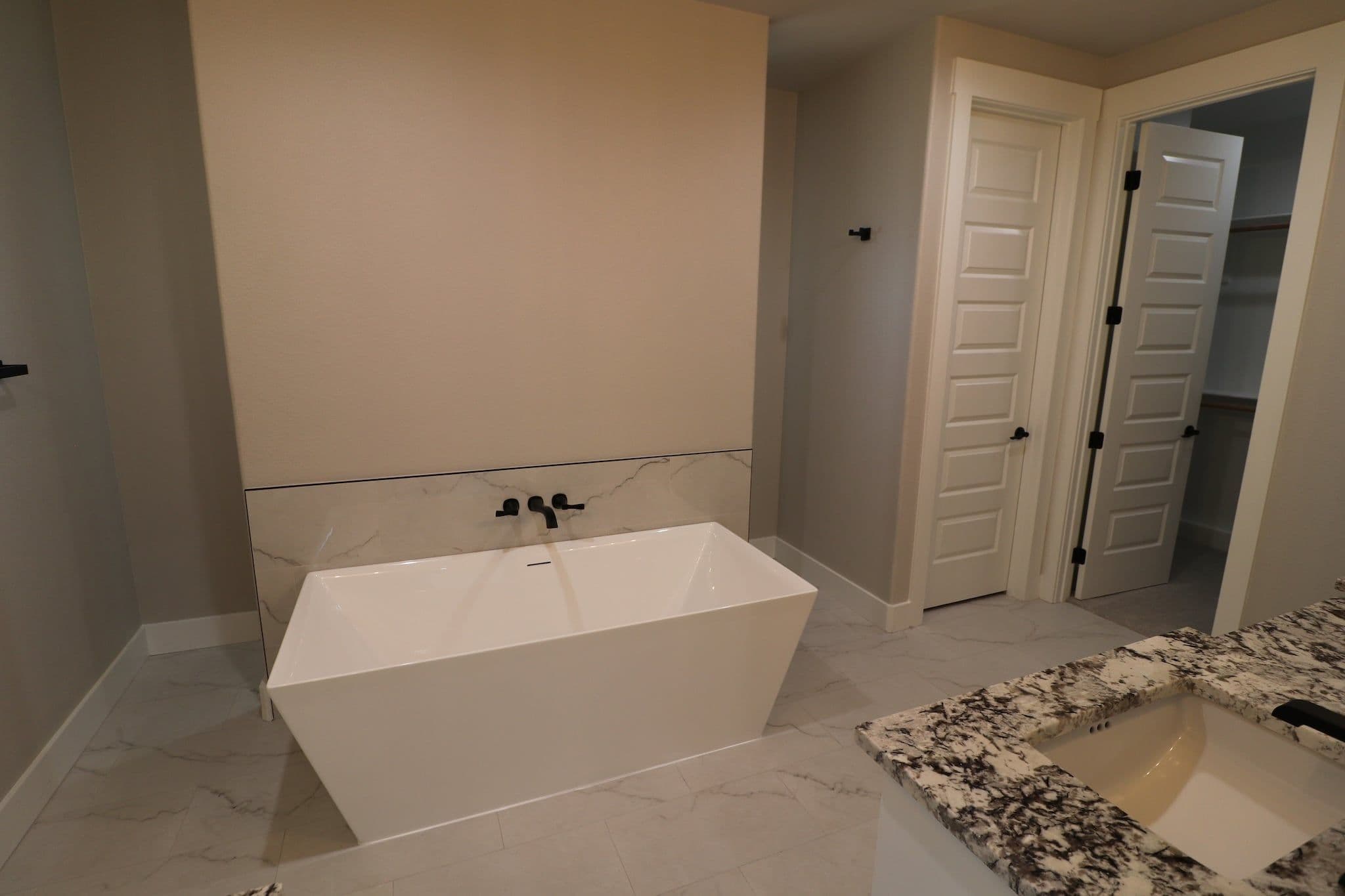 500 Bonnie Way - Photo 9