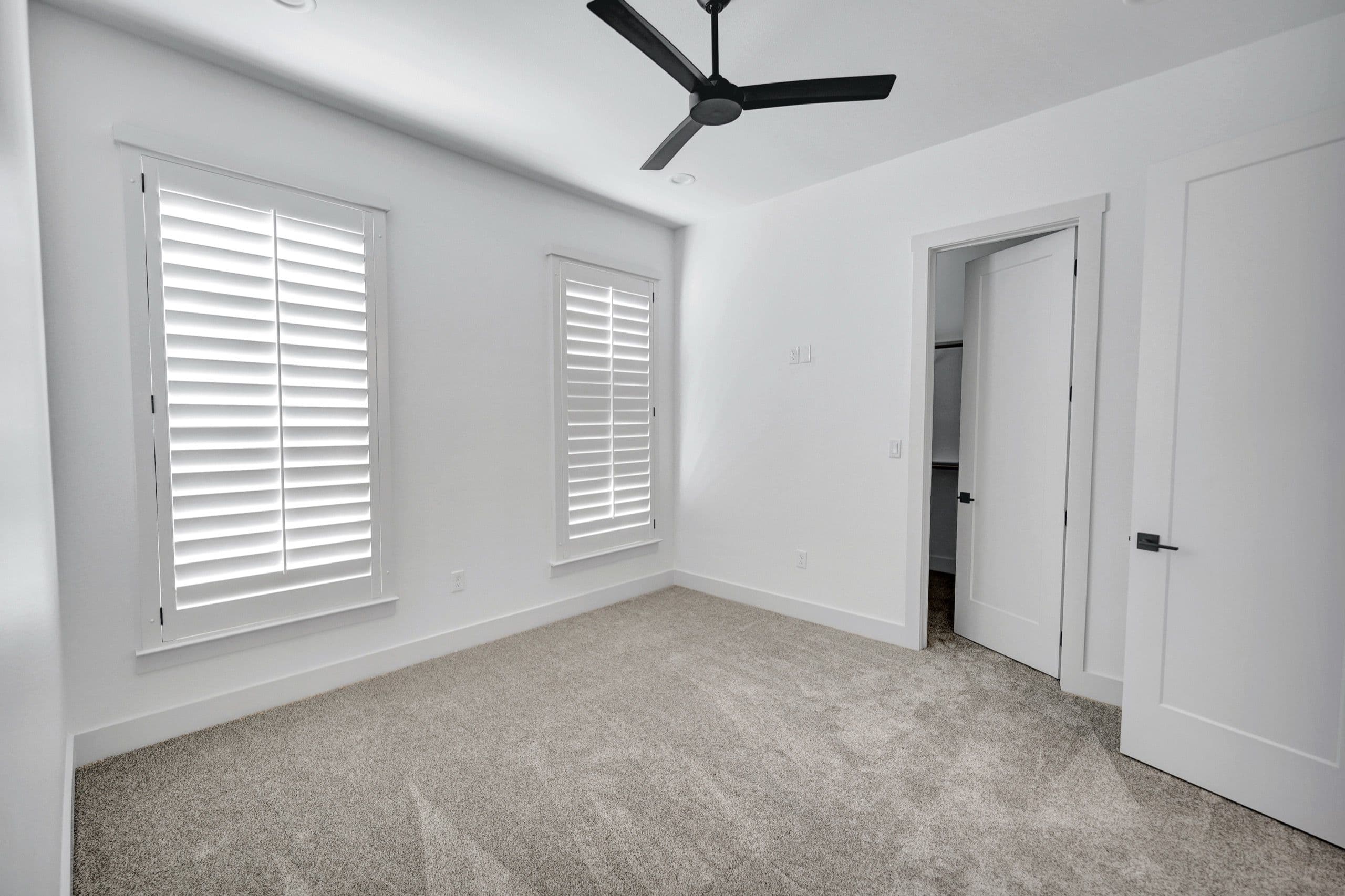 5208 Riverside - Photo 32