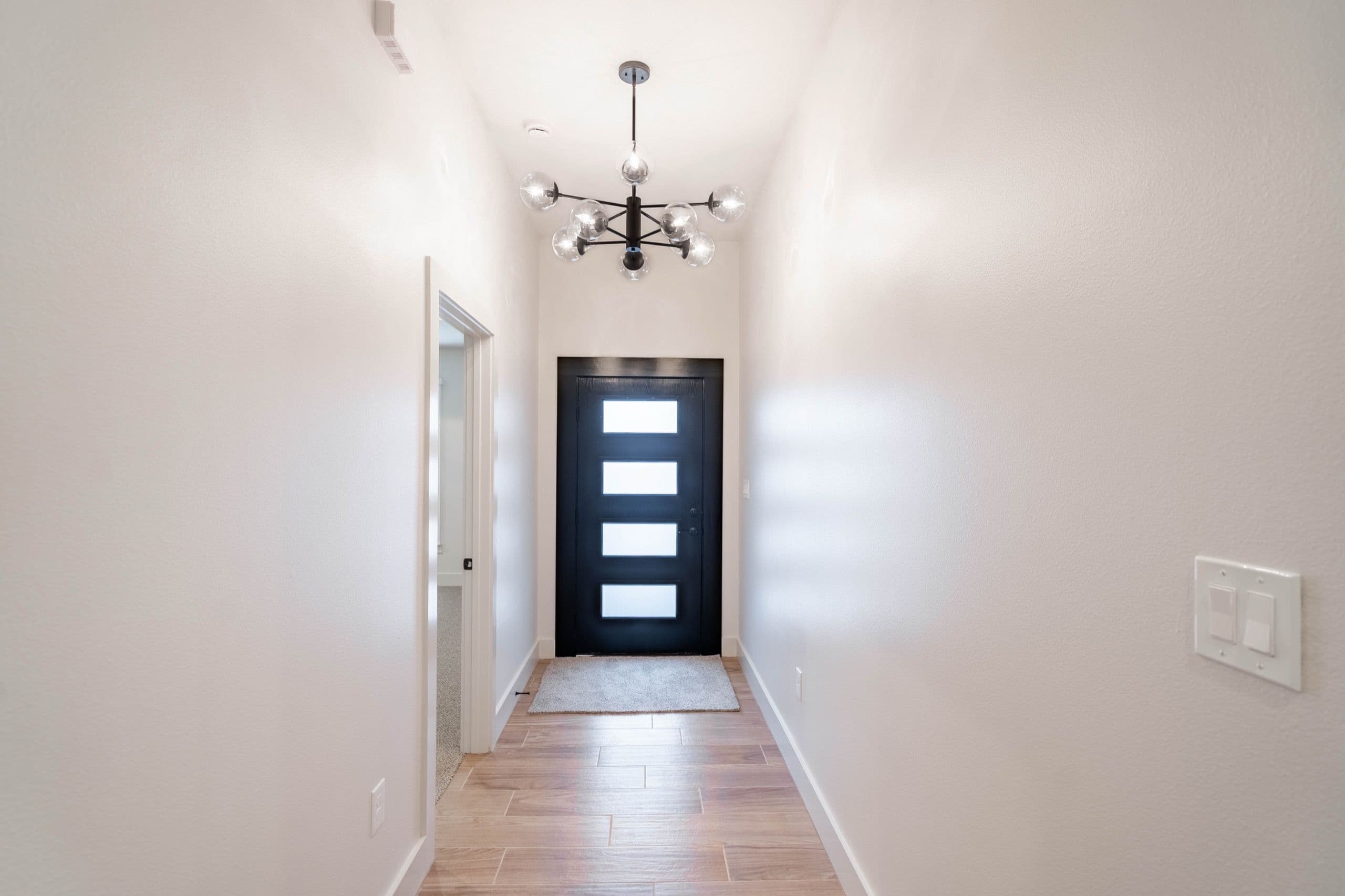 804 S Lee Street - Photo 2