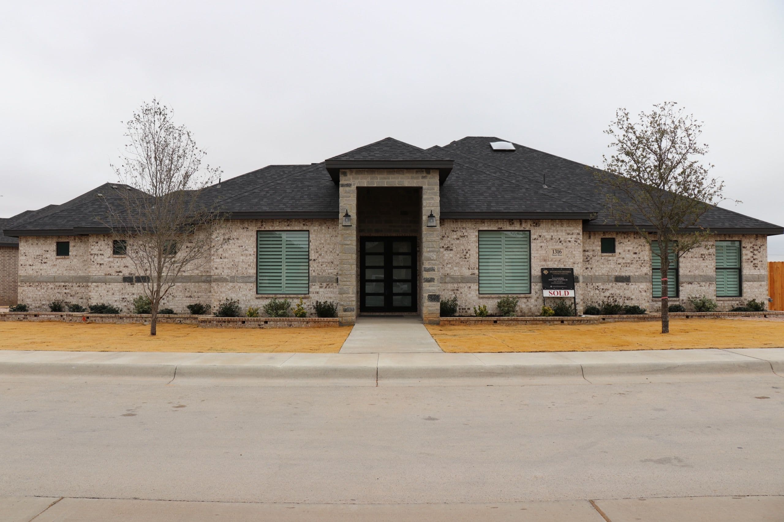 1316 Desert Rose Drive