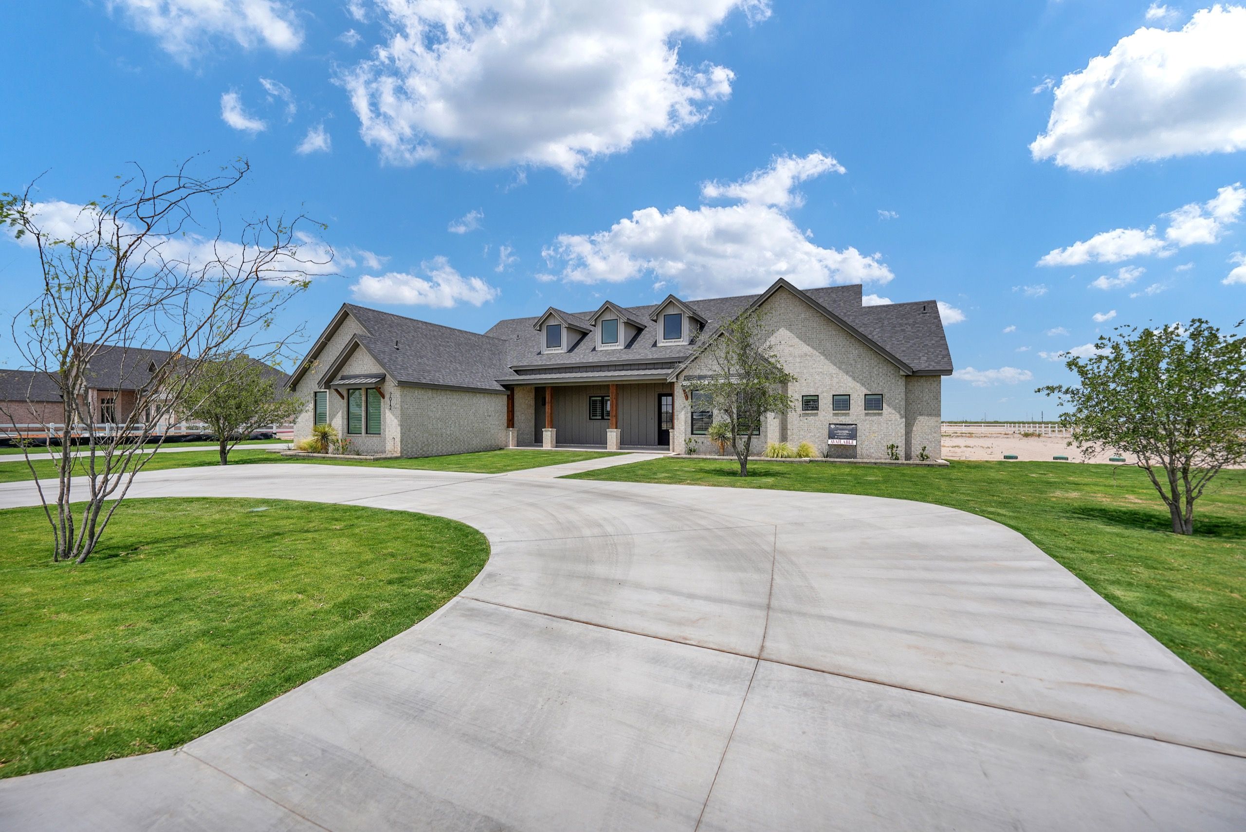 Diamond Homes custom home exterior