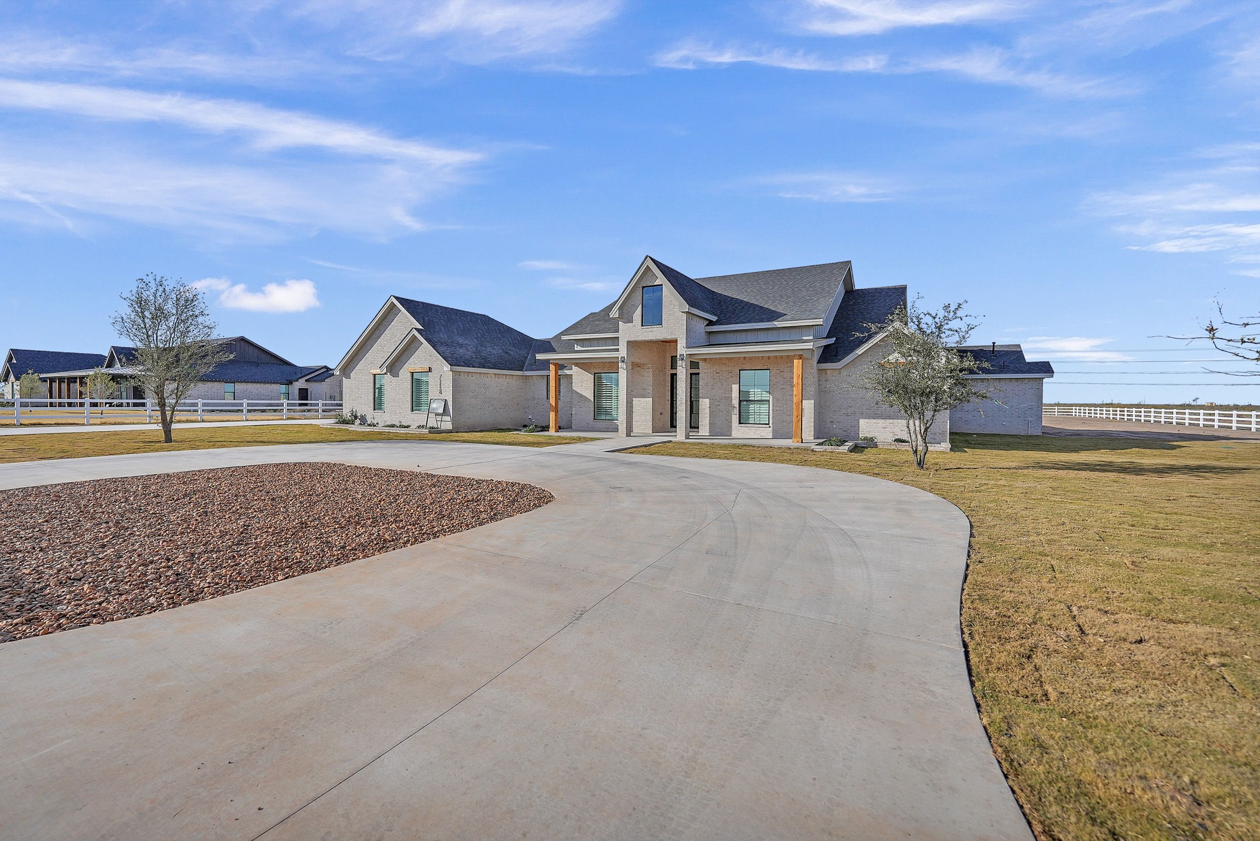 7118 WCR 42 - Custom home in Midland, Texas